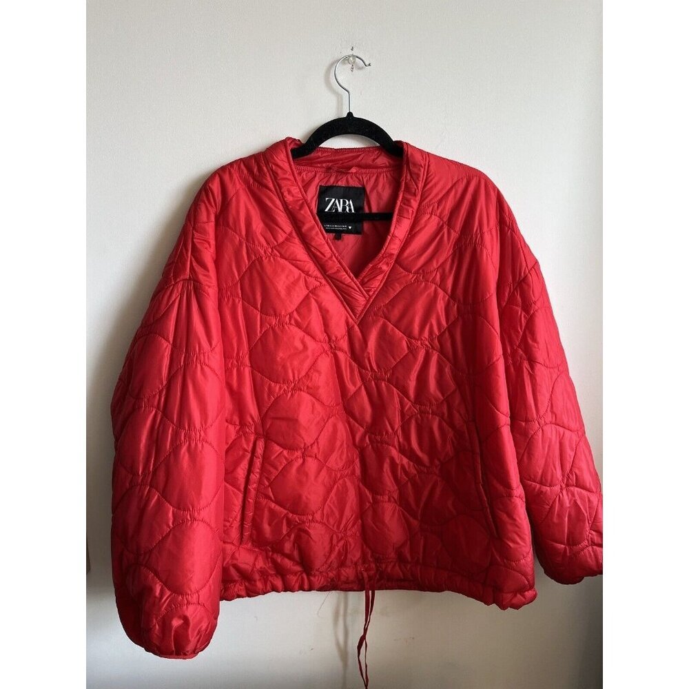 ZARA Red Quilted V-neck Pullover Jacket  XS-S